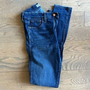 LIKE NEW Madewell 10” High Rise Skinny Jeans